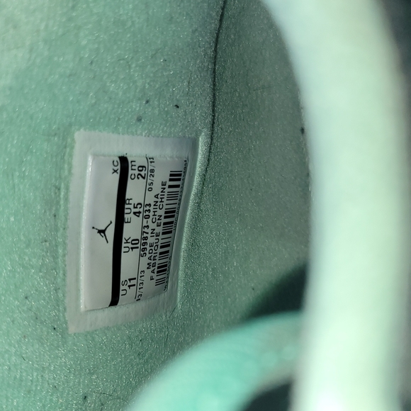 The Air Jordan 1 Retro ’89 “Green Glow” SZ11 - Picture 5 of 8